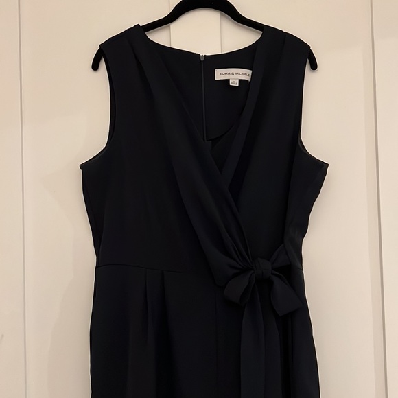 Navy Jumpsuit Sleeveless with pockets - Picture 5 of 7